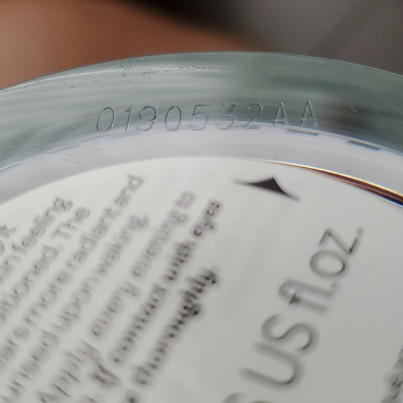 🆕️ ELEMIS Pro-Collagen Hydrating Night Cream 50 ml/ 1.6 US fl oz - Picture 7 of 8